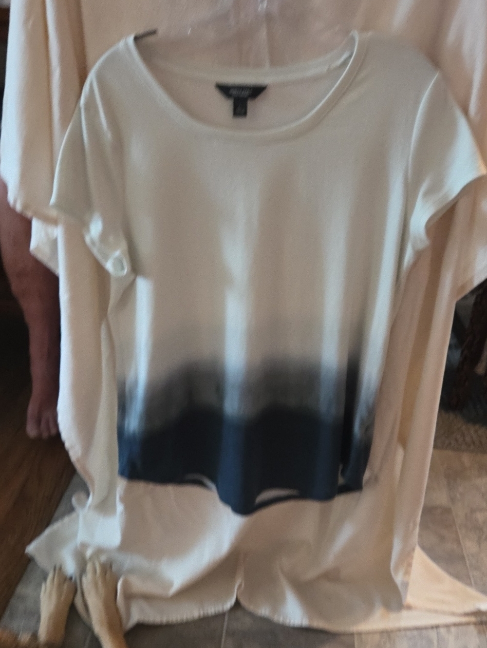 Simply Vera Vera Wang Tee with Navy Ombre Hem